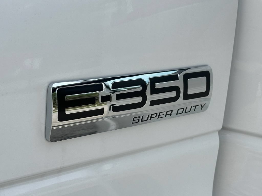 New 2026 Ford E-350 and Econoline 350 Super Duty w/ Power Equipment Group RWD image 24