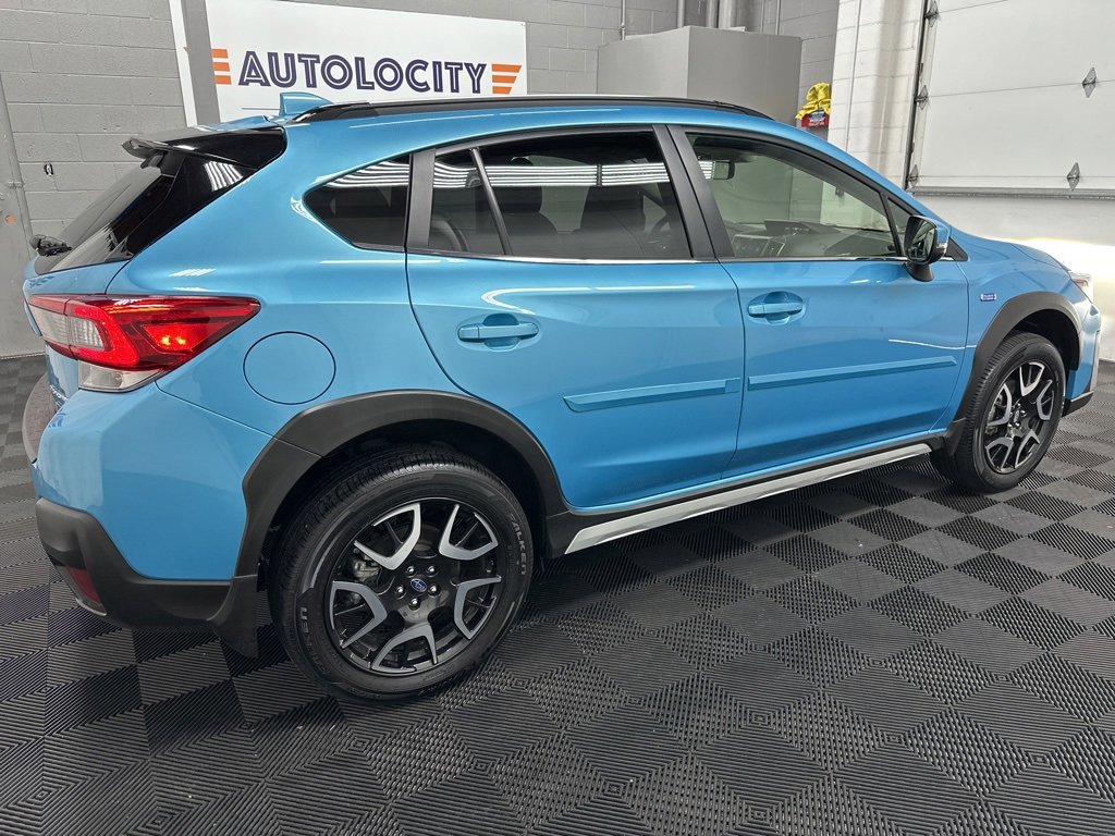Used 2022 Subaru Crosstrek Hybrid w/ Moonroof Package w/Navigation image 11