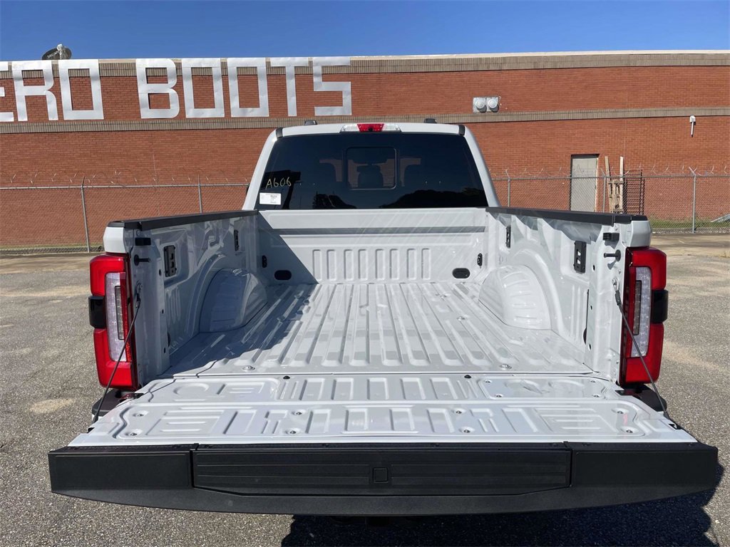 New 2026 Ford F250 Platinum image 10