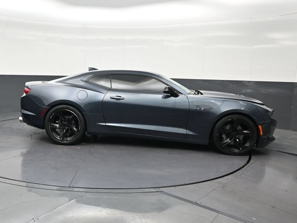 Used 2023 Chevrolet Camaro LT RWD image 7