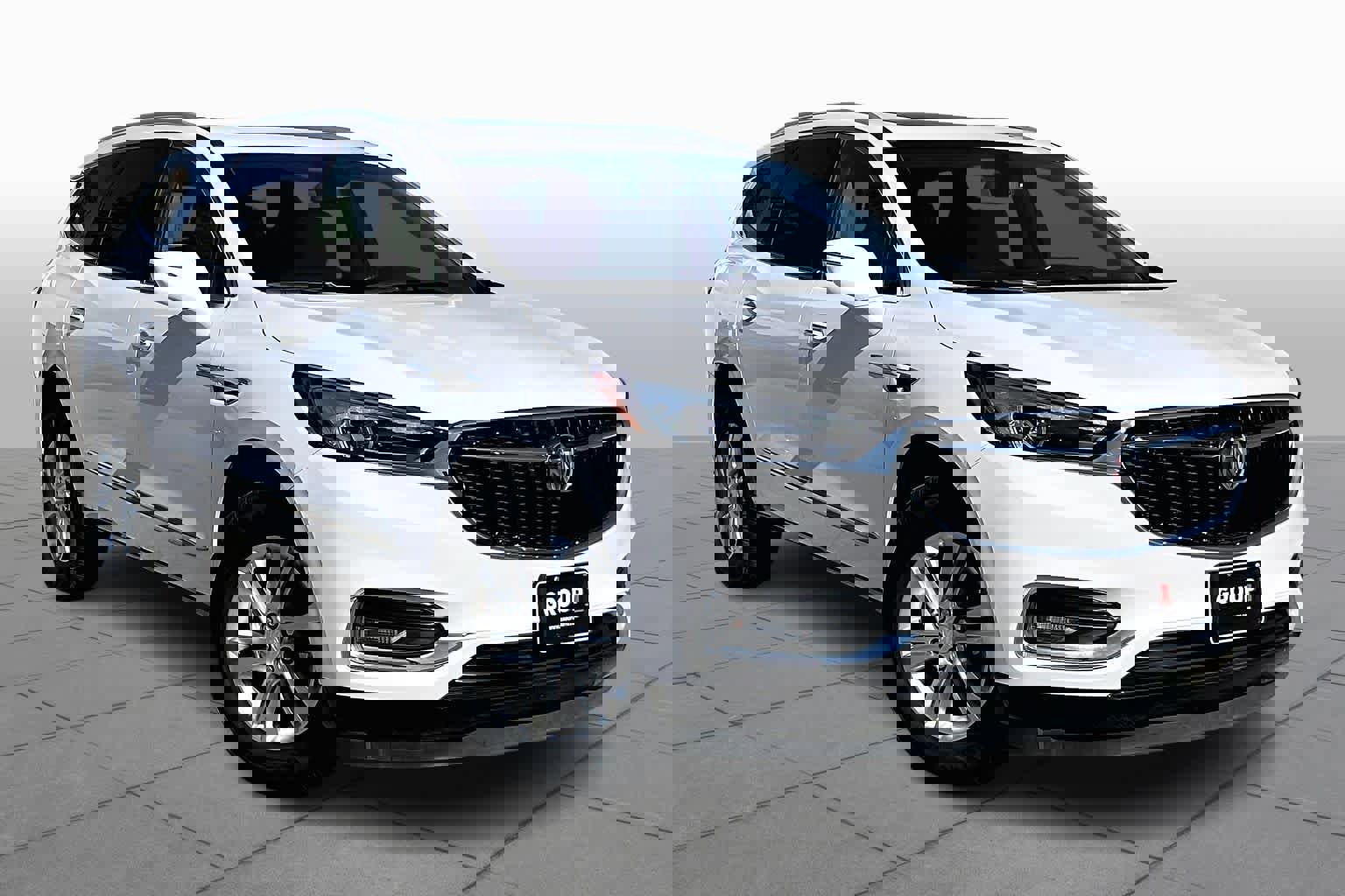 Used 2019 Buick Enclave Essence image 3