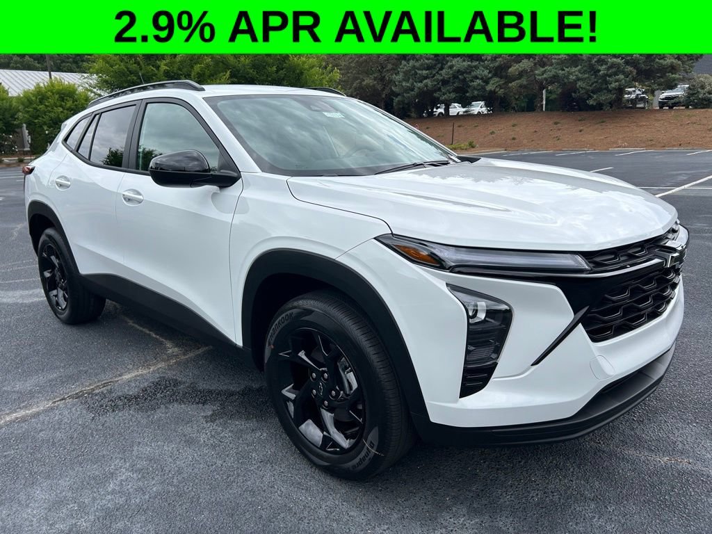 New 2026 Chevrolet Trax LT w/ Driver Confidence Package