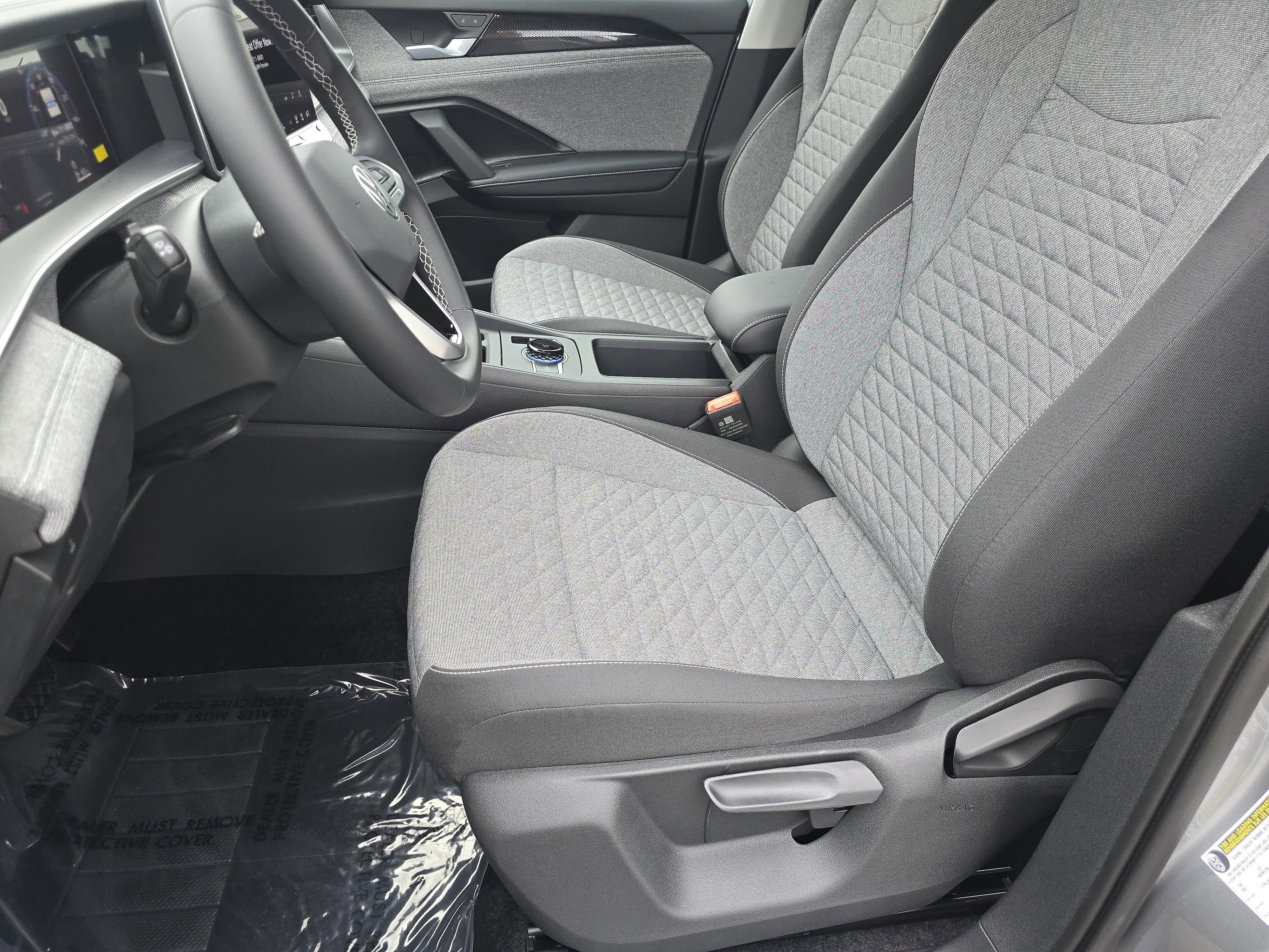 New 2025 Volkswagen Tiguan S image 16