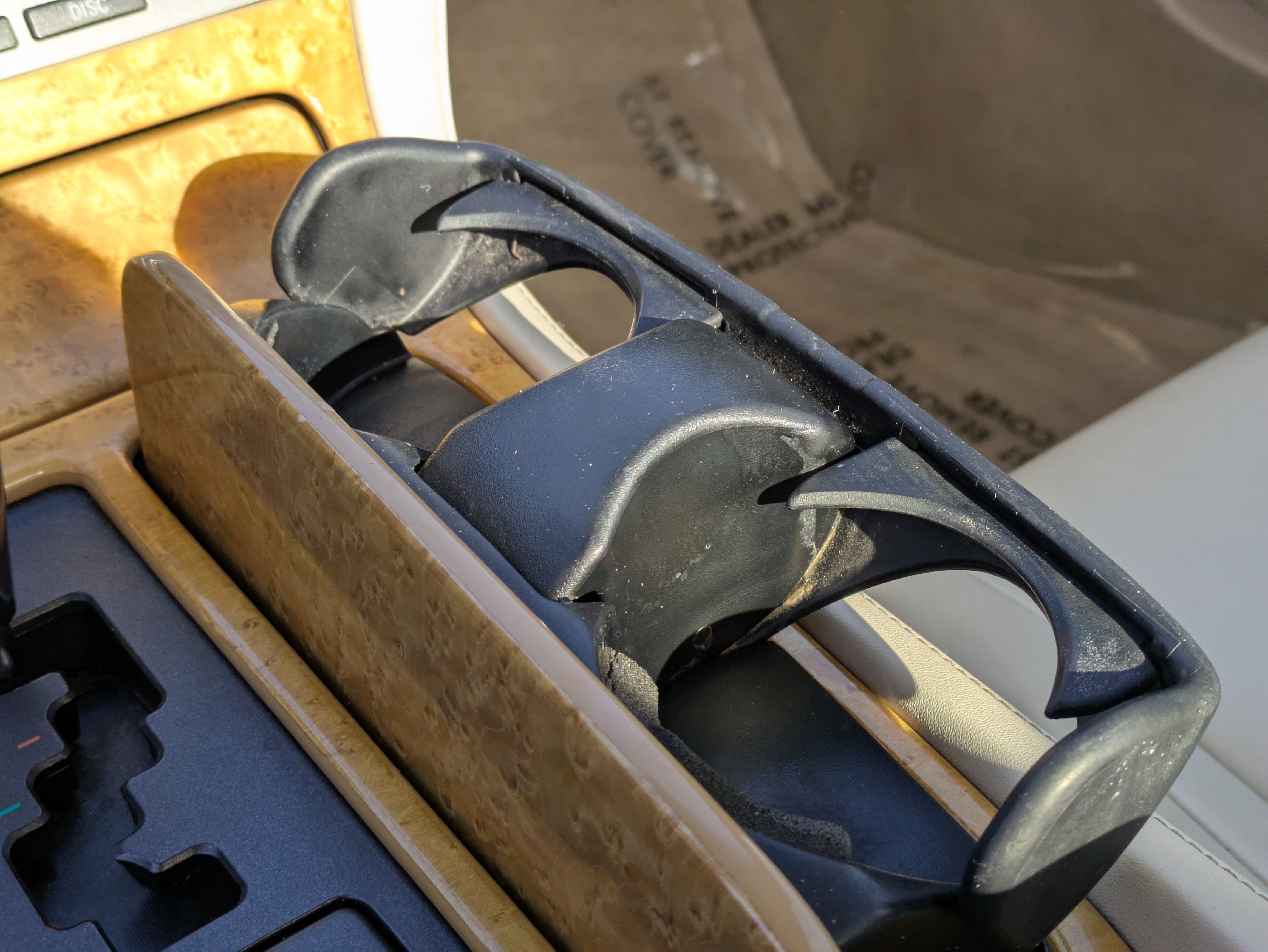 Used 2004 Lexus SC 430 Convertible image 27