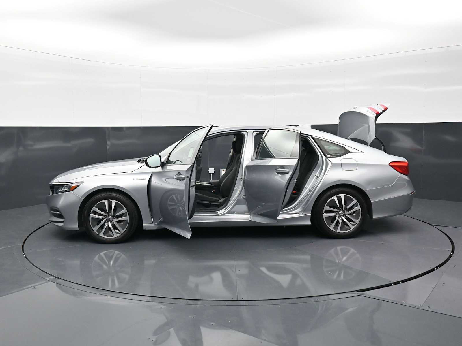 Used 2019 Honda Accord Hybrid image 36
