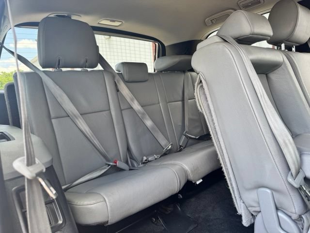 Used 2017 Toyota Sequoia SR5 w/ Premium Package RWD image 31
