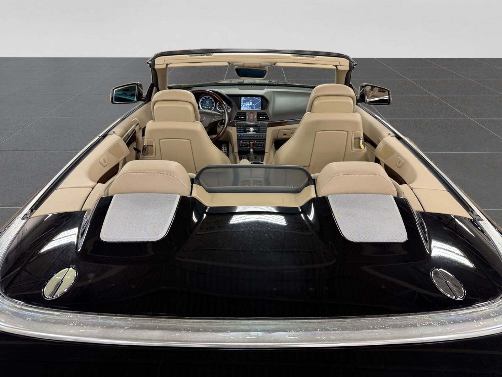 Used 2011 Mercedes-Benz E 350 Cabriolet image 45