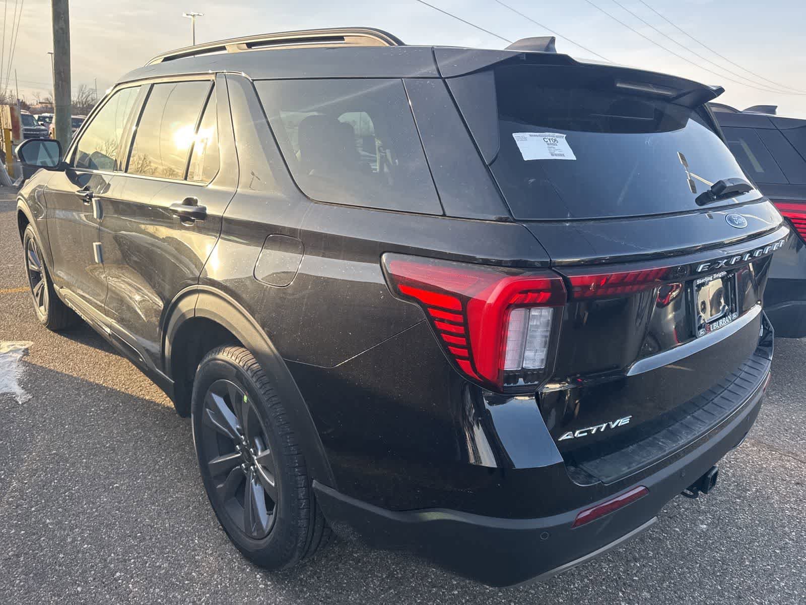 New 2026 Ford Explorer Active w/ Active Comfort Package image 9