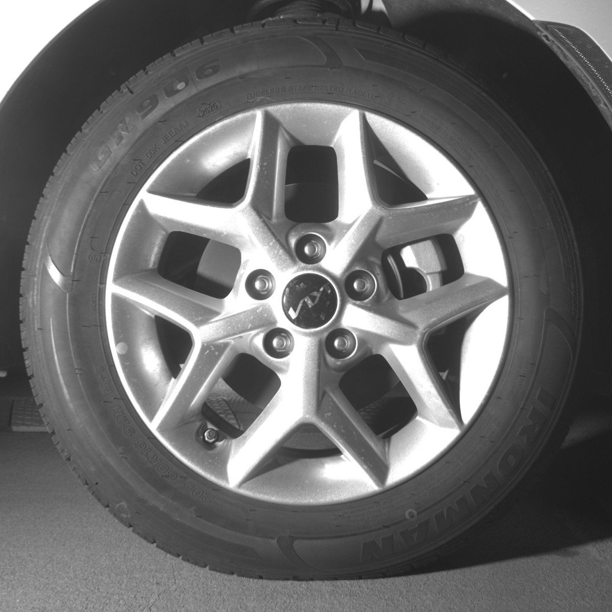 Used 2025 Kia Soul LX w/ LX Technology Package FWD image 13
