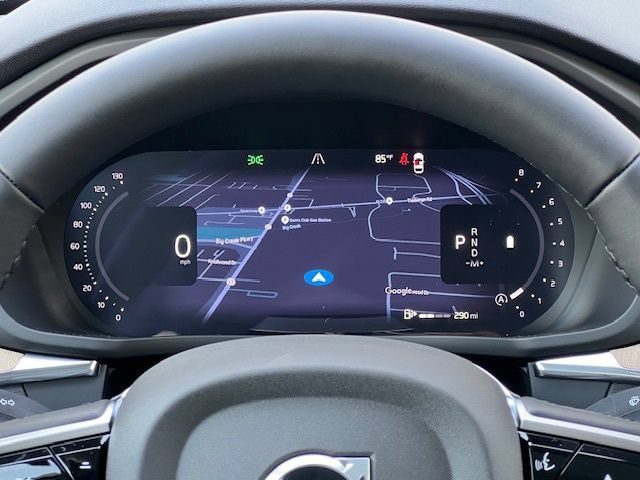 New 2026 Volvo XC60 B5 Plus w/ Protection Package Premier AWD/4WD image 33