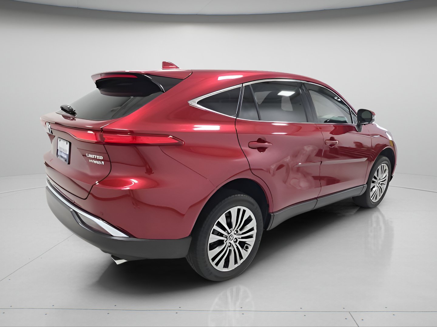 Used 2021 Toyota Venza Limited w/ Advanced Technology Package AWD/4WD image 6