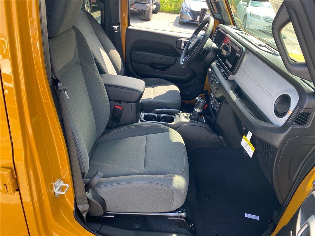 New 2026 Jeep Wrangler Unlimited Sport AWD/4WD image 16