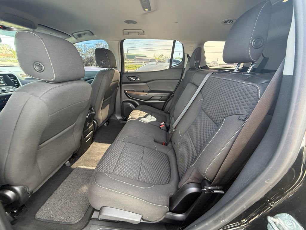 Used 2019 GMC Acadia SLE FWD image 19