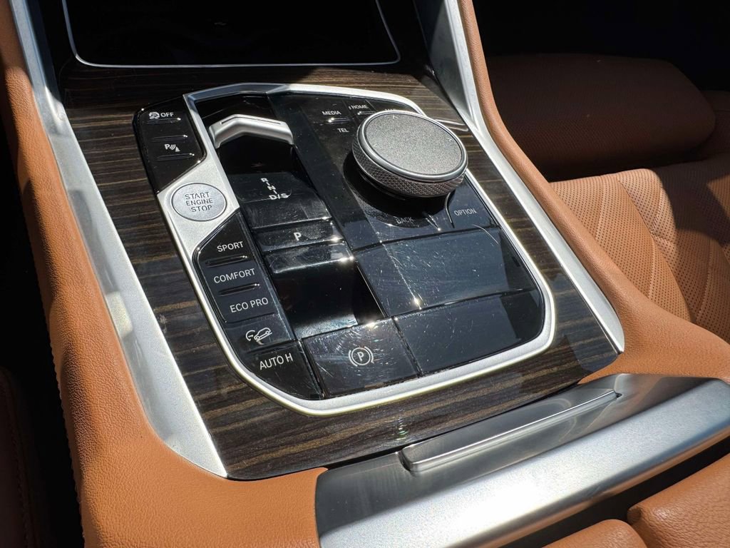 Certified 2024 BMW X6 xDrive40i w/ Premium Package image 14