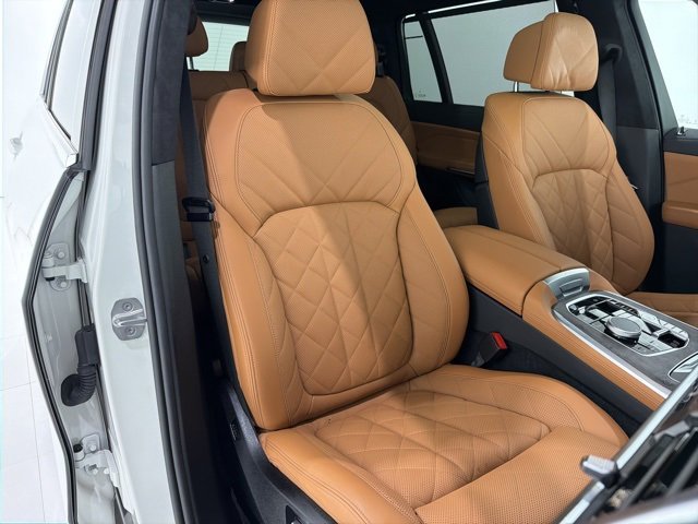 Certified 2024 BMW X7 xDrive40i image 21