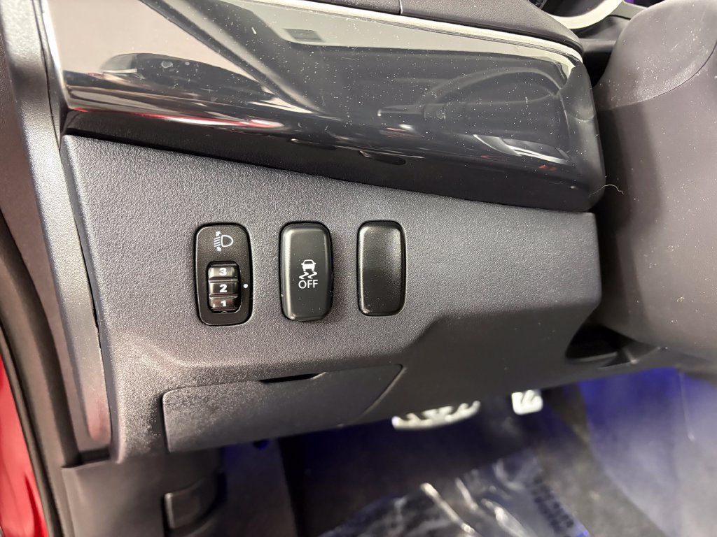 Used 2012 Mitsubishi Lancer Evolution MR AWD/4WD image 13