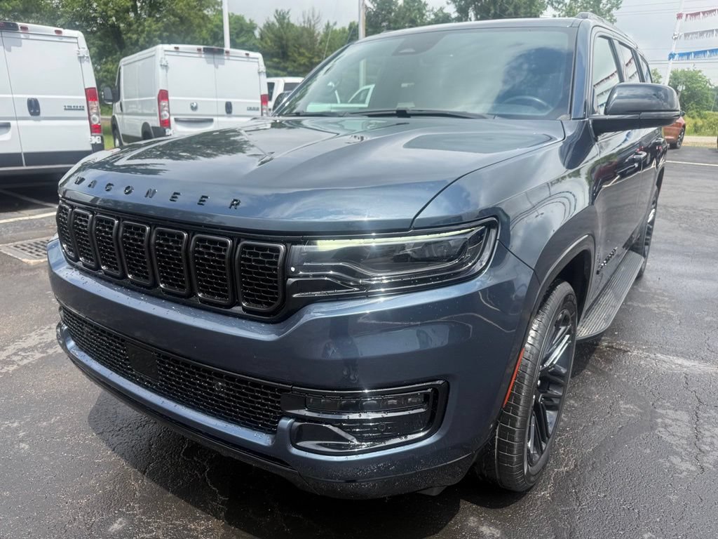 Certified 2024 Jeep Wagoneer Series II AWD/4WD image 2