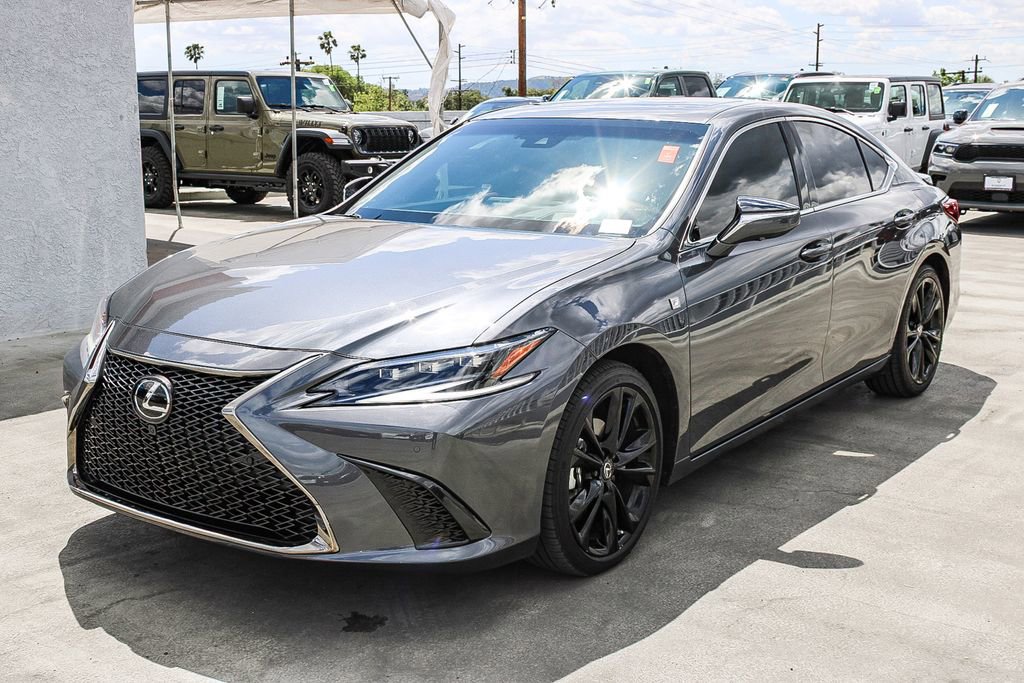 Used 2024 Lexus ES 300h F Sport w/ Accessory Package (Z2) image 35