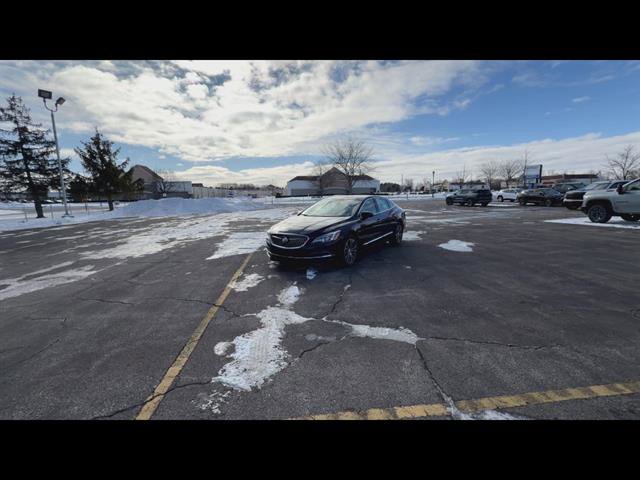 Used 2017 Buick LaCrosse Preferred image 29