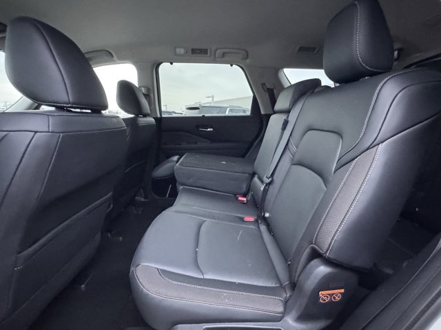 Used 2022 Nissan Pathfinder SL image 20