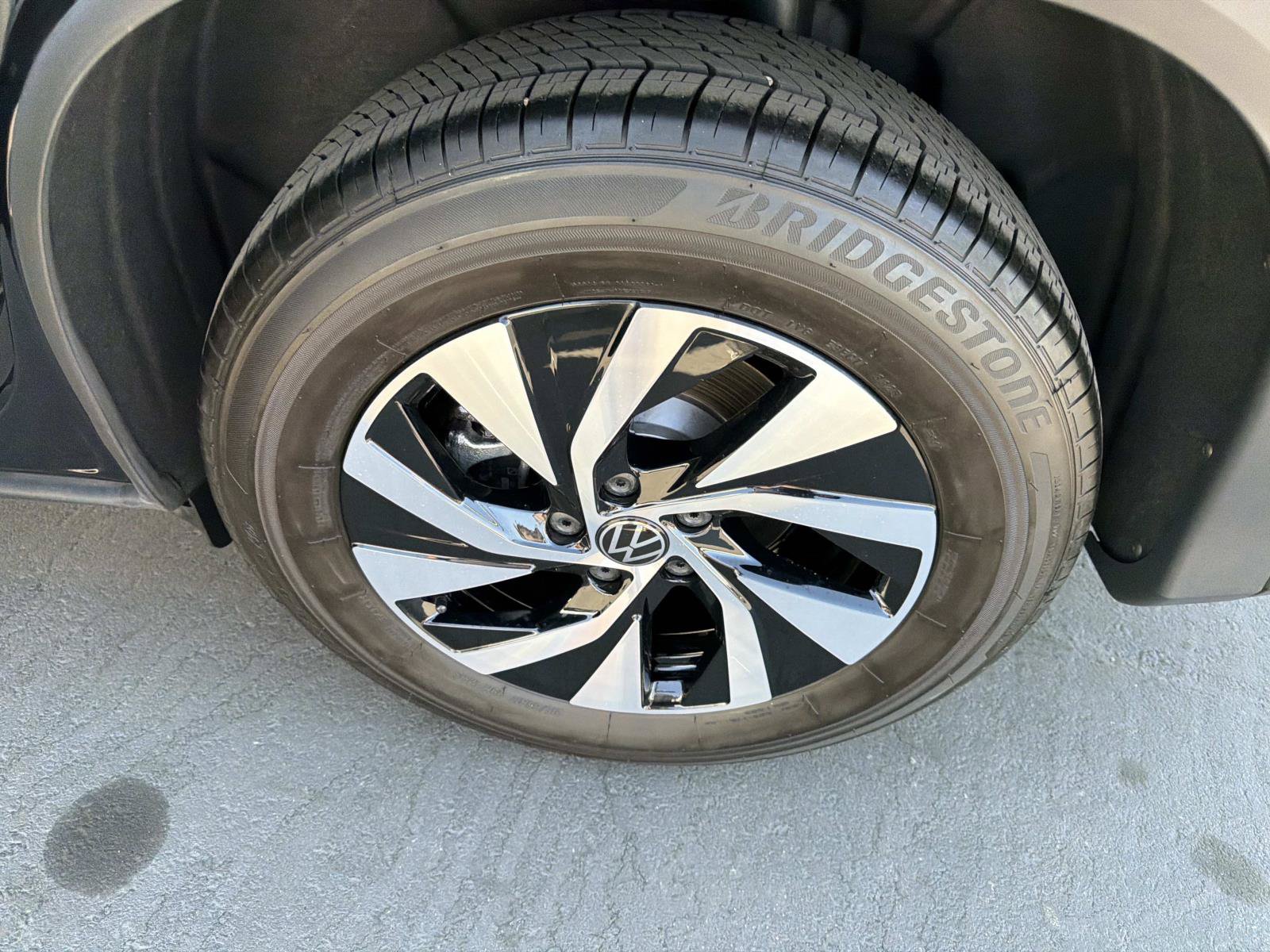 Certified 2026 Volkswagen Tiguan S FWD image 6