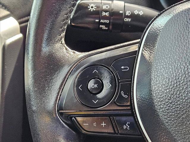 Used 2019 Toyota RAV4 Limited FWD image 27