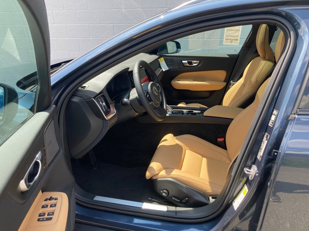 New 2026 Volvo V60 B5 Cross Country Ultra w/ Protection Package Premier image 14