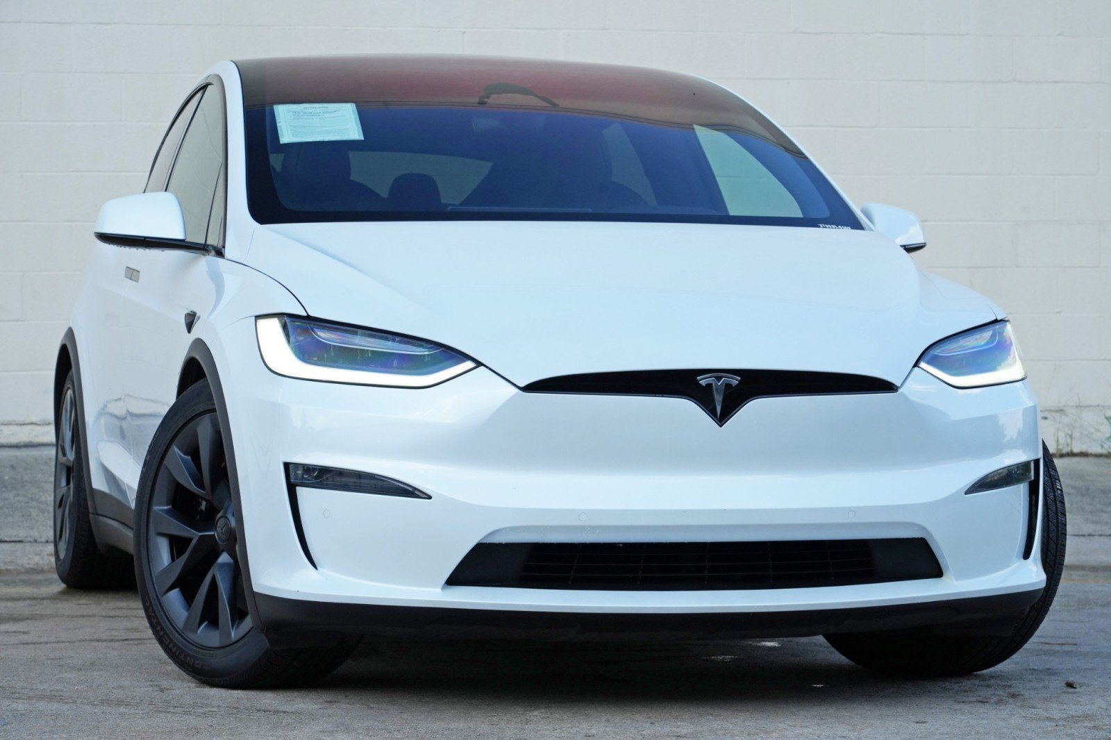 Used 2023 Tesla Model X AWD/4WD image 4