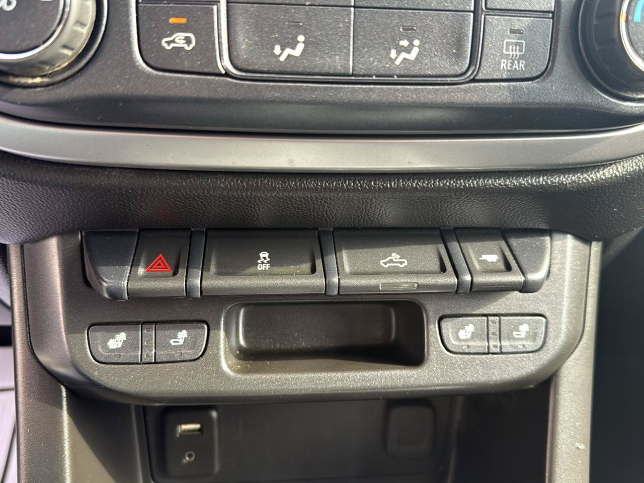 Used 2018 Chevrolet Colorado LT w/ LT Convenience Package AWD/4WD image 21