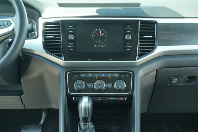Used 2023 Volkswagen Atlas SE w/ Panoramic Sunroof Package FWD image 30