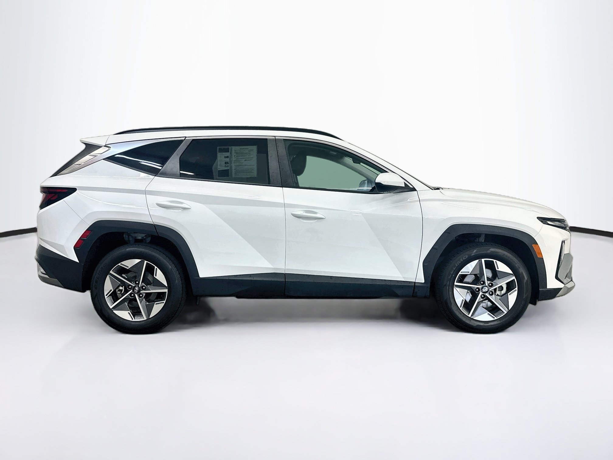 Used 2025 Hyundai Tucson SEL AWD/4WD image 10
