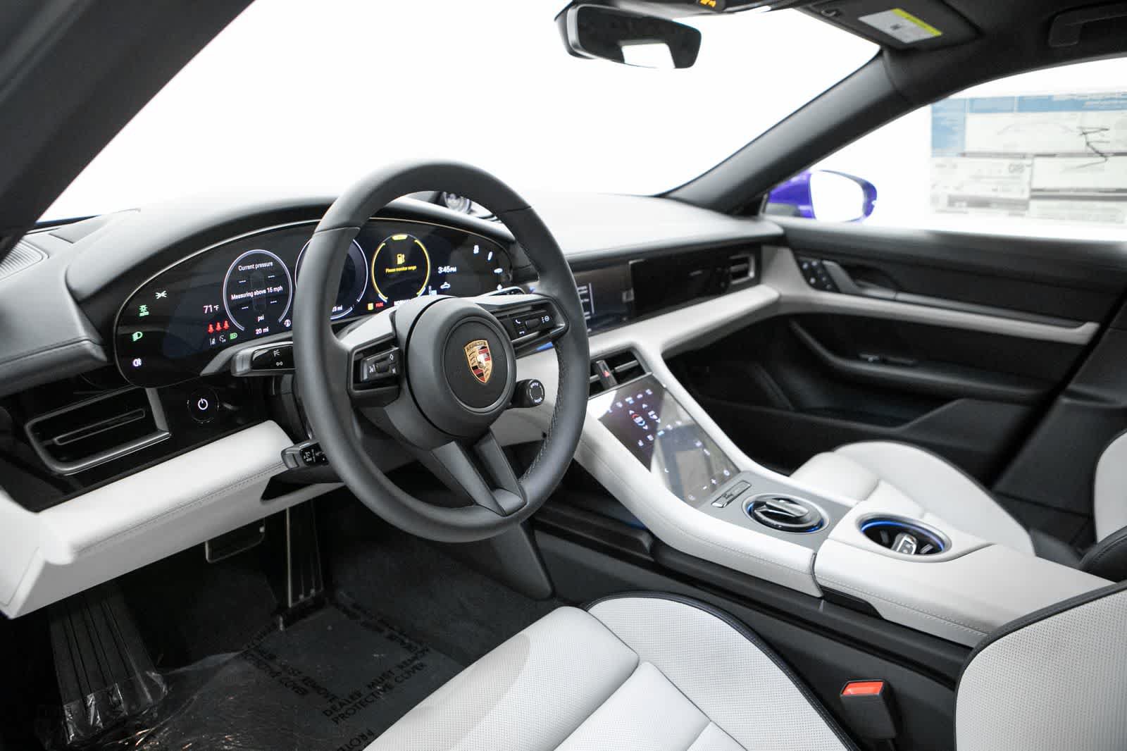 New 2026 Porsche Taycan 4S AWD/4WD image 4