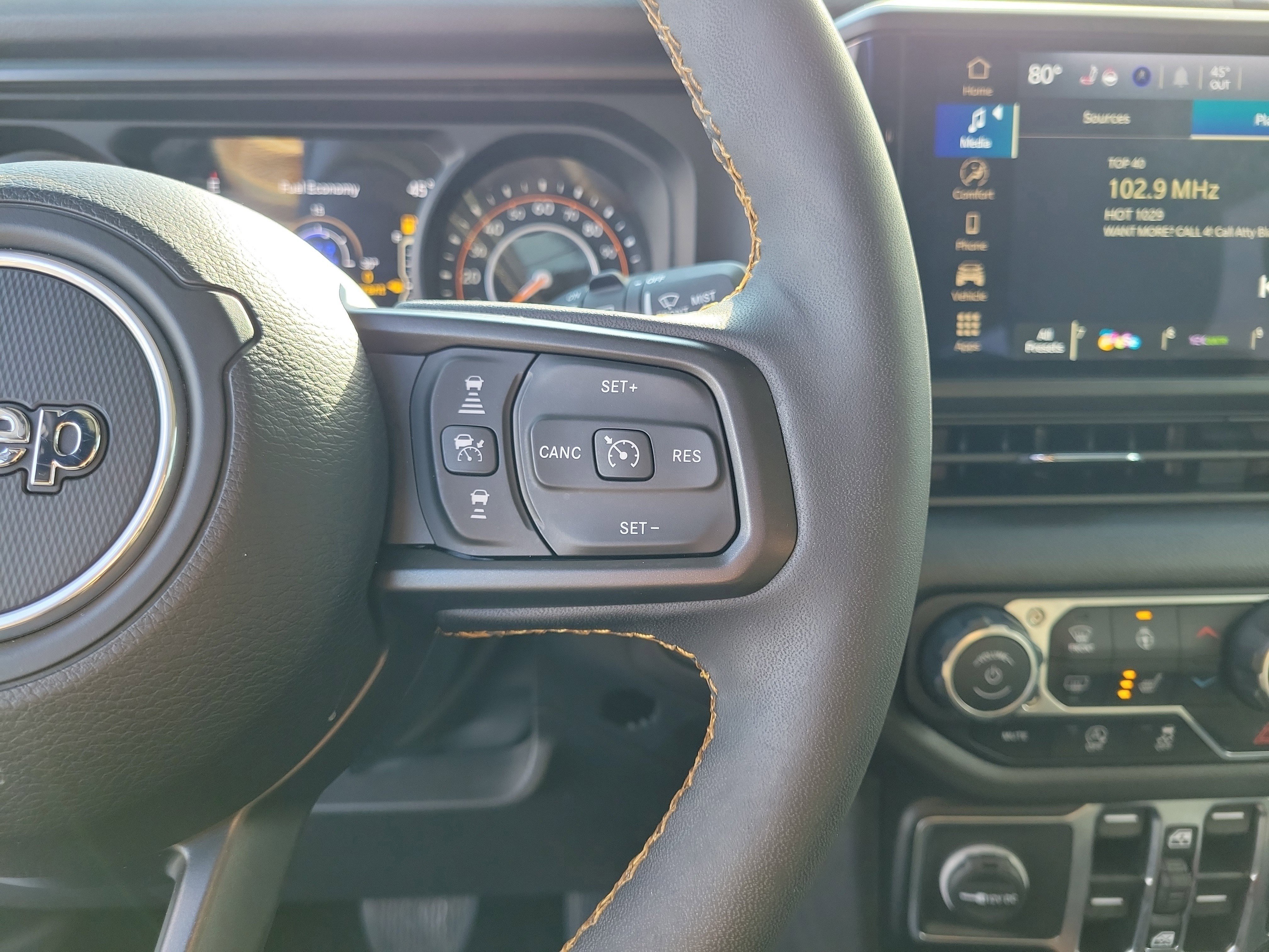 Used 2024 Jeep Wrangler Sport S AWD/4WD image 23