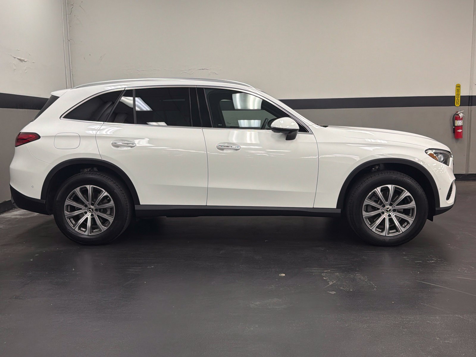 Certified 2026 Mercedes-Benz GLC 300 image 3