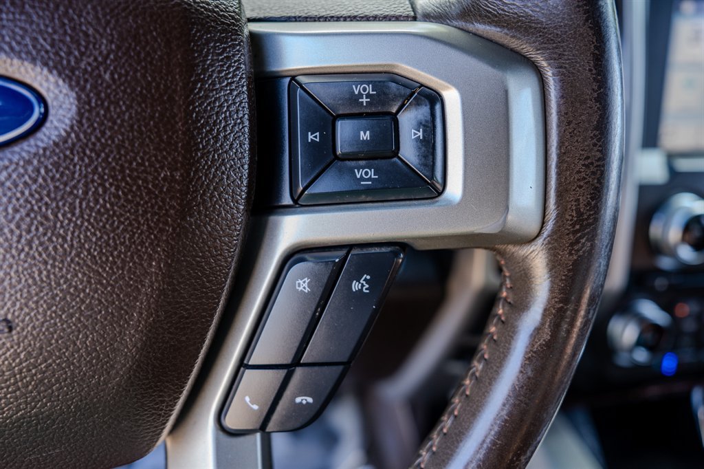 Used 2018 Ford F150 King Ranch w/ Equipment Group 601A Luxury AWD/4WD image 17