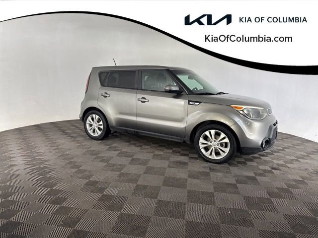 Used 2016 Kia Soul + image 1