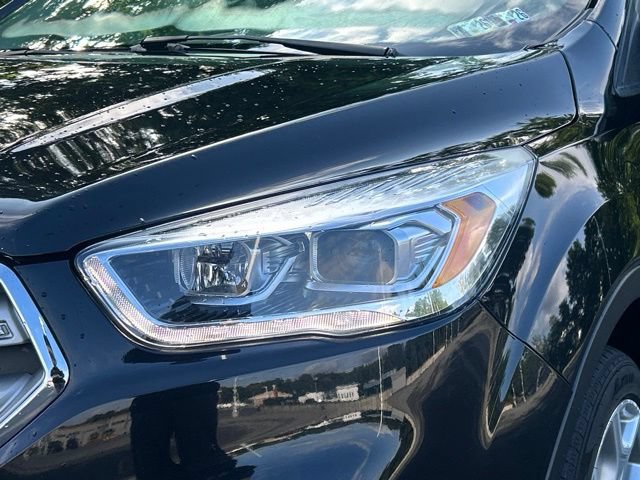 Used 2019 Ford Escape Titanium AWD/4WD image 11