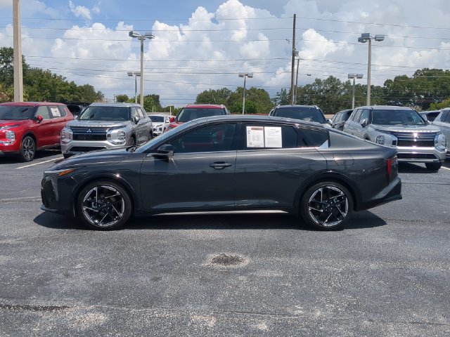 Used 2025 Kia K4 GT-Line w/ GT-Line Premium Package FWD image 9