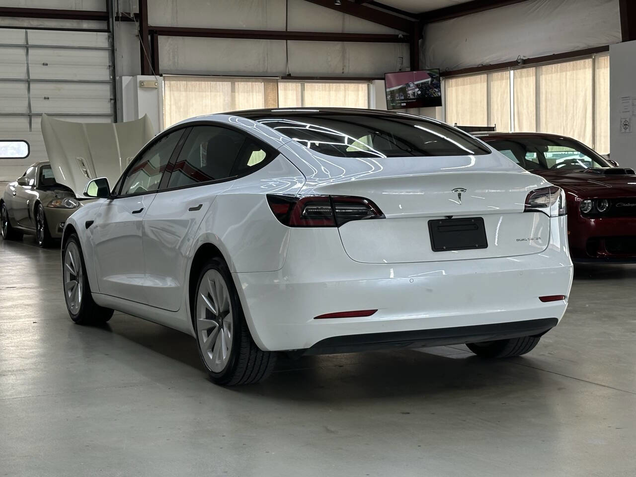 Used 2022 Tesla Model 3 Long Range image 4