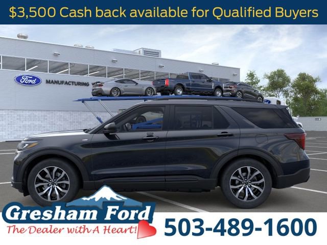 New 2026 Ford Explorer ST-Line image 3