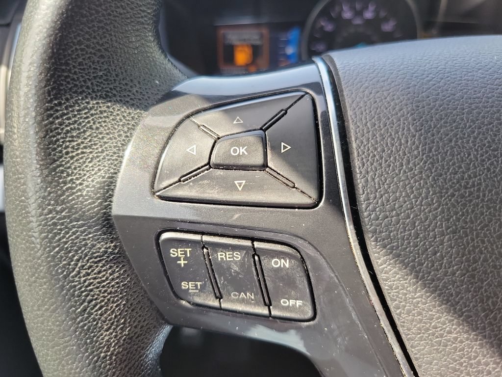 Used 2018 Ford Explorer Limited AWD/4WD image 25