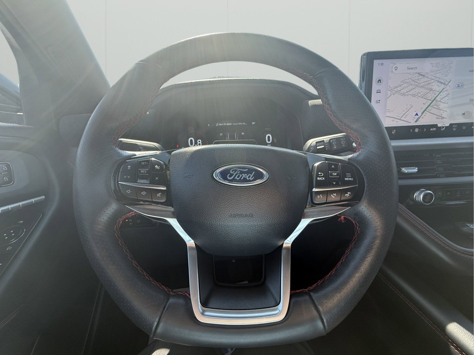 Used 2025 Ford Explorer ST-Line w/ ST-Line Street Pack image 14