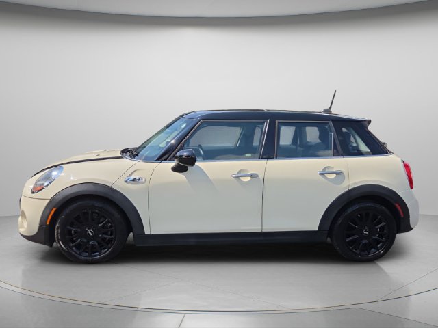 Used 2018 MINI Cooper S FWD image 3