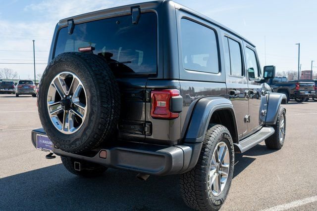 Used 2018 Jeep Wrangler Unlimited Sahara w/ LED Lighting Group image 5