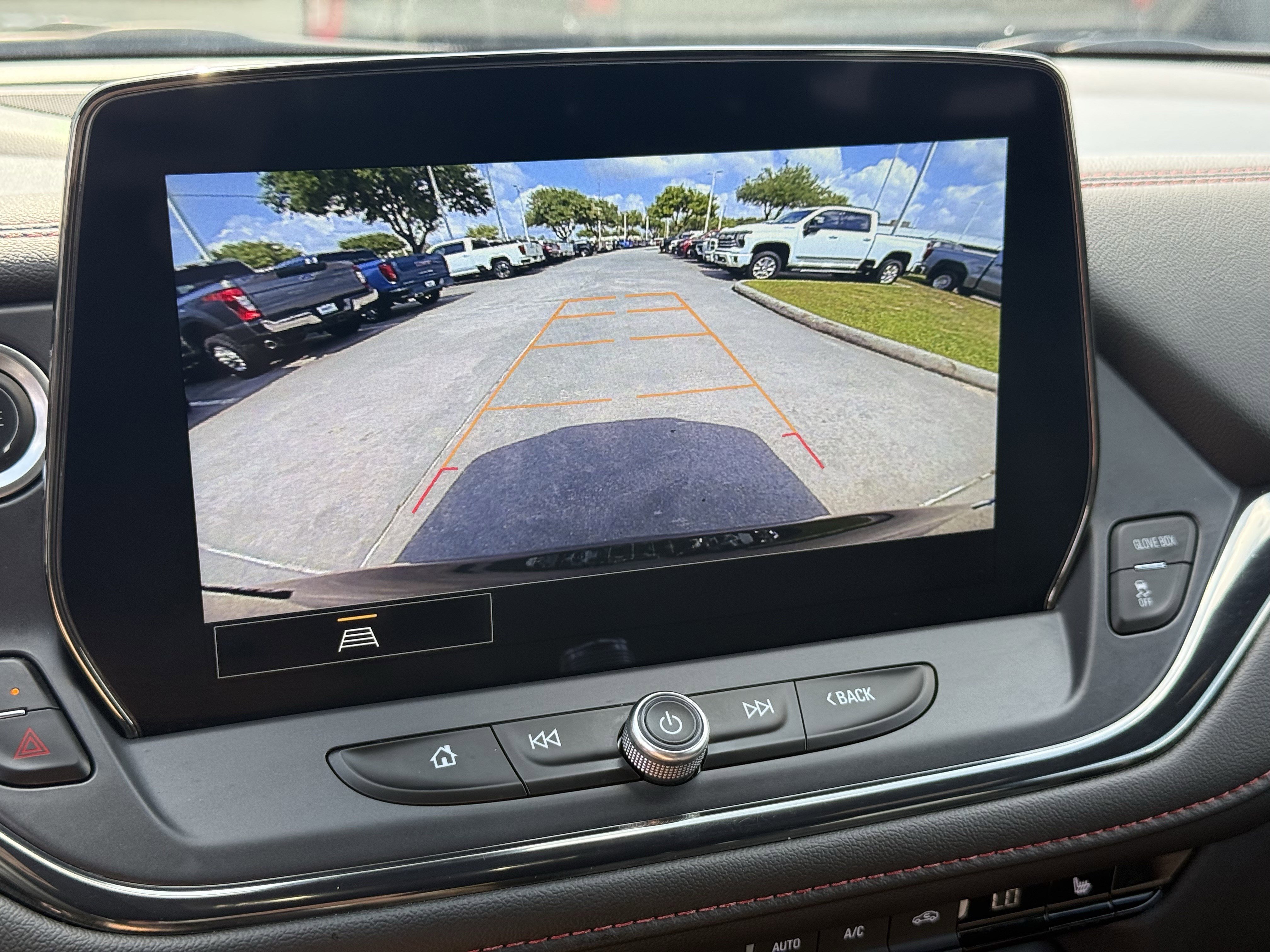 Used 2025 Chevrolet Blazer RS image 21