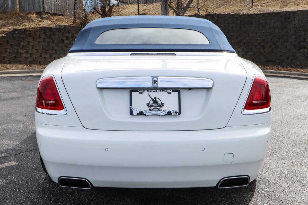 Used 2019 Rolls-Royce Dawn image 21