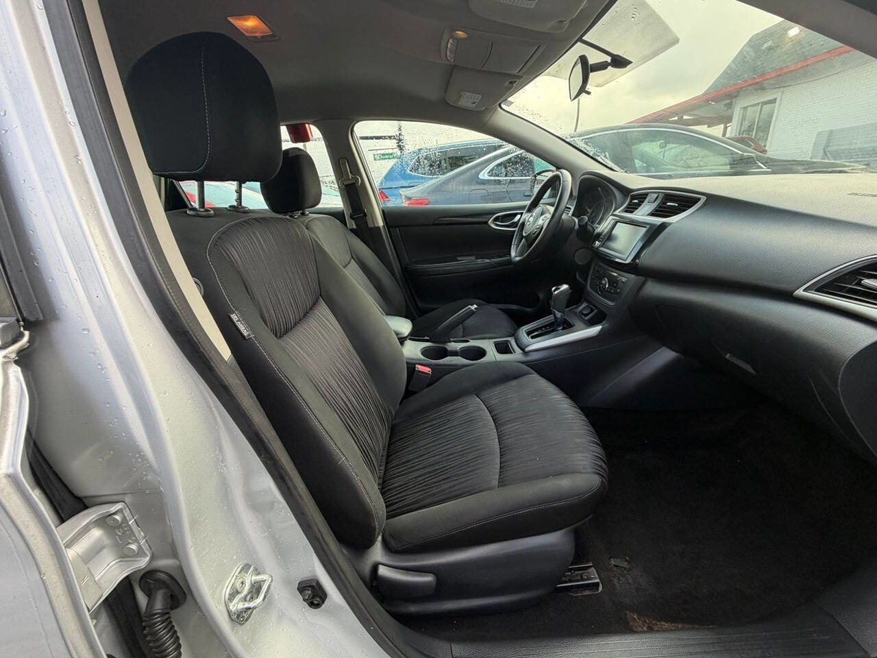 Used 2019 Nissan Sentra SV image 13