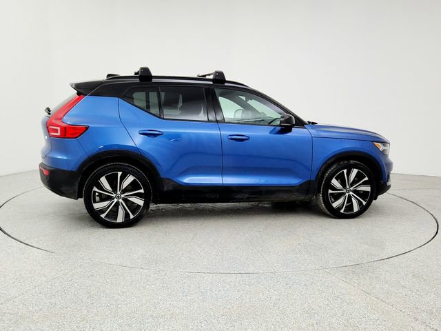 Used 2021 Volvo XC40 P8 Recharge w/ Advanced Package image 4