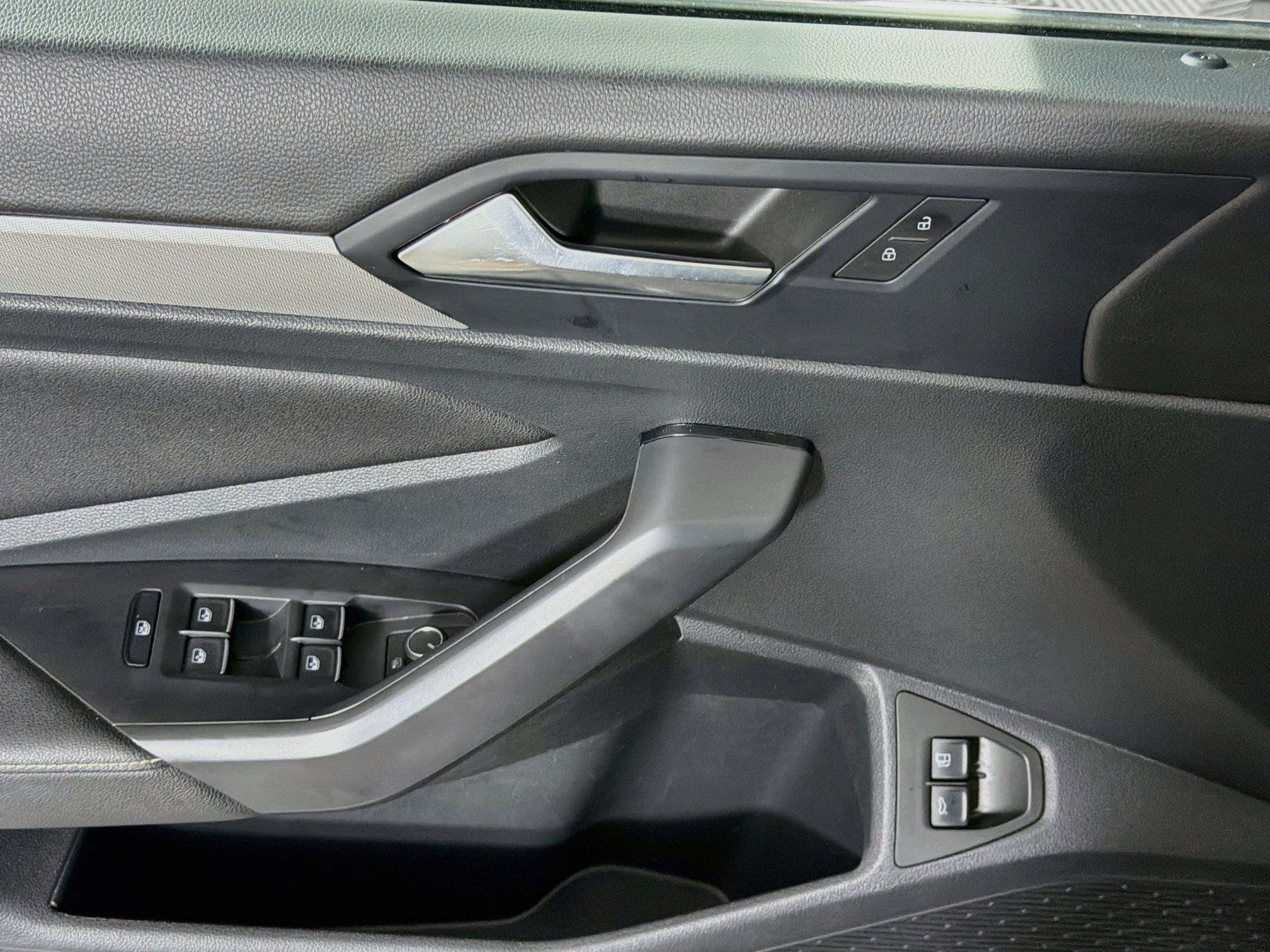 Used 2024 Volkswagen Jetta S FWD image 15