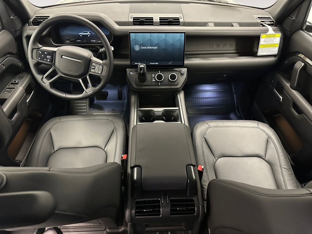 New 2026 Land Rover Defender 110 X-Dynamic SE image 10